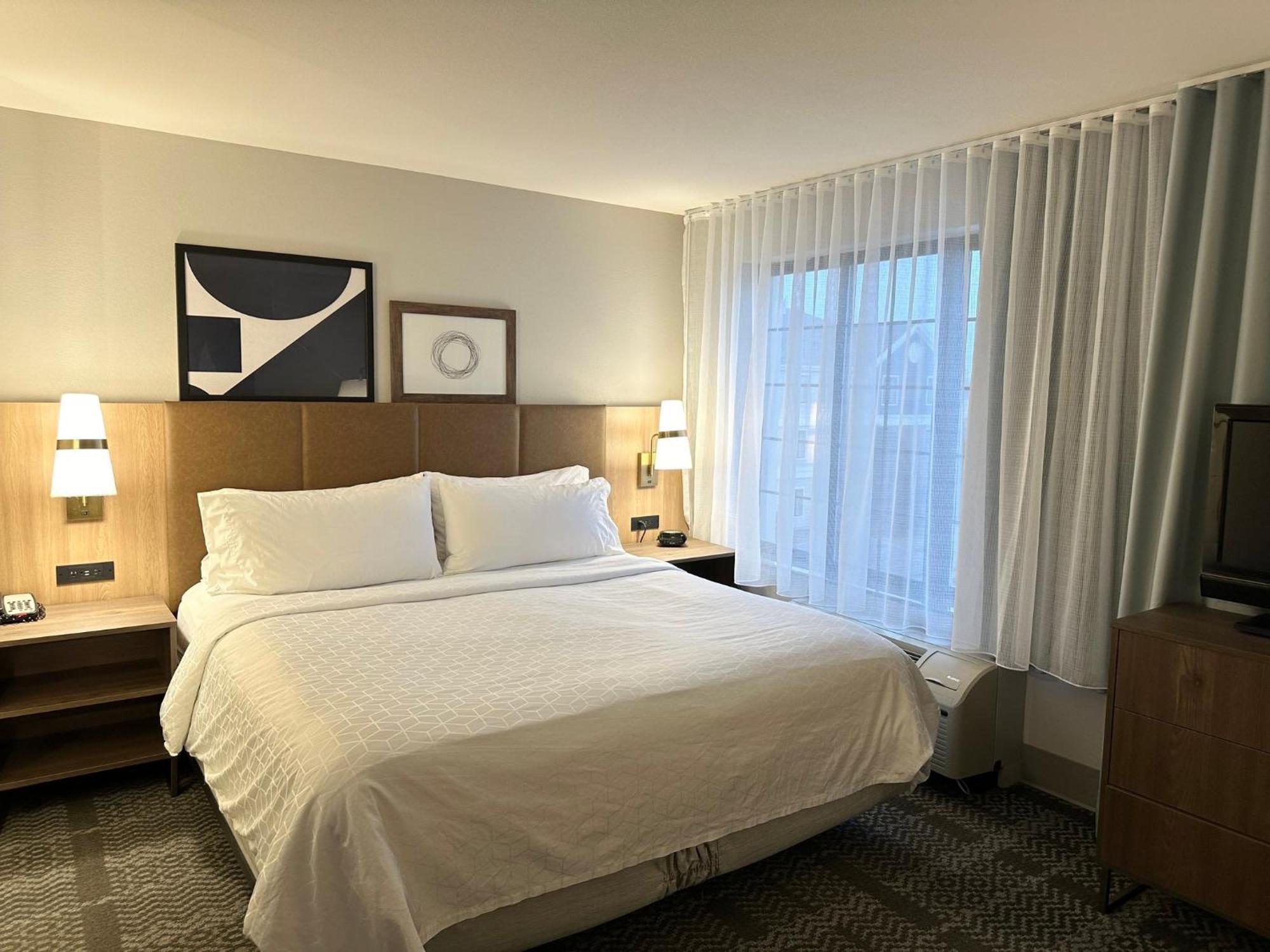 Staybridge Suites Milwaukee West-Oconomowoc By Ihg Екстер'єр фото